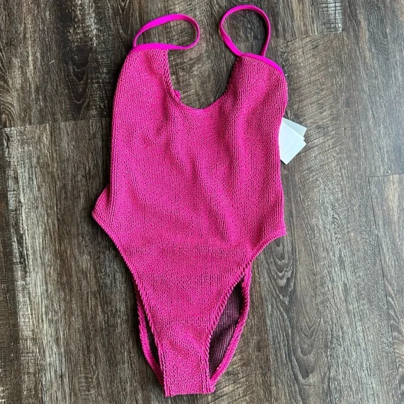 3/$30 NWT Good American Always Fits Sculpt One Piece Swimsuit Pink Size 00/0 - Picture 5 of 12
